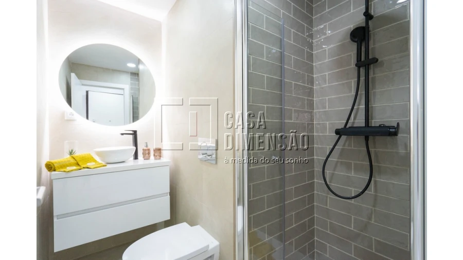 Apartamento T2 para Venda em Penha de França Foto 14