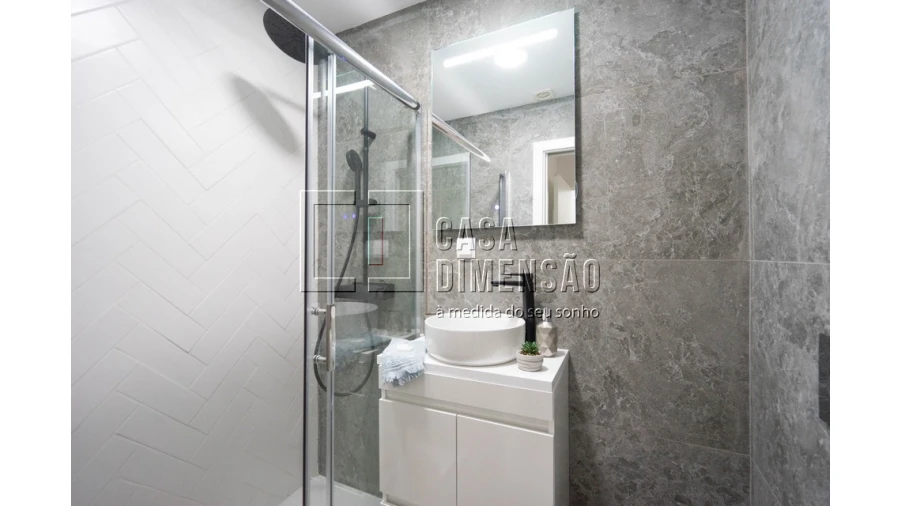 Apartamento T2 para Venda em Penha de França Foto 24