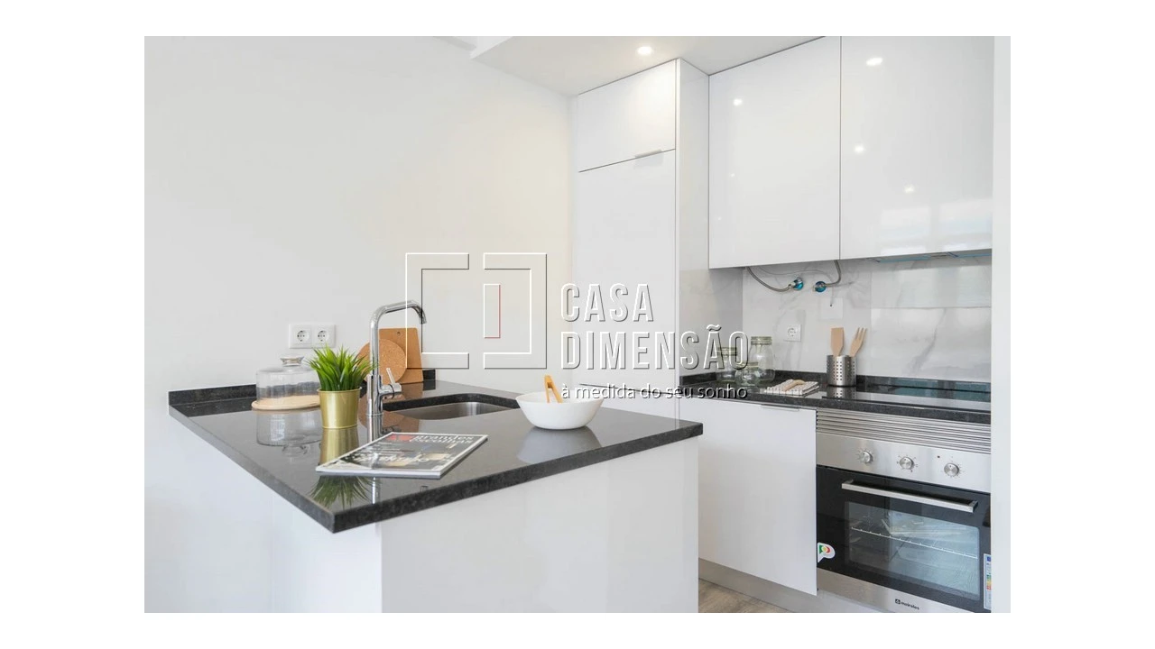 Apartamento T1 para Venda em São Domingos de Benfica Foto 12