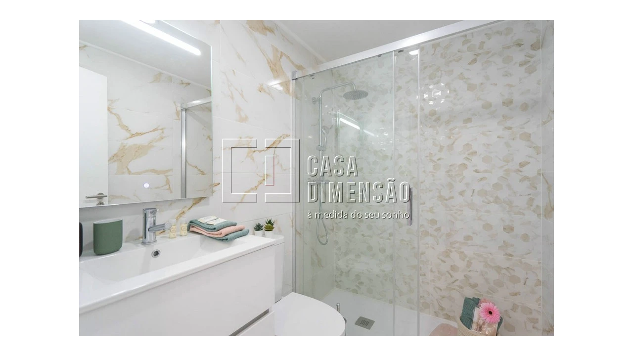 Apartamento T1 para Venda em São Domingos de Benfica Foto 14