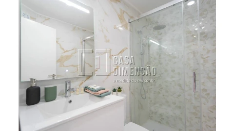 Apartamento T1 para Venda em São Domingos de Benfica