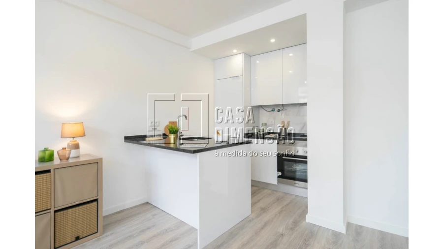 Apartamento T1 para Venda em São Domingos de Benfica Foto 11