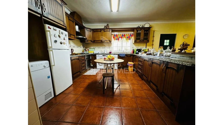 Quinta T3 para Venda em Assunção, Ajuda, Salvador e Santo Ildefonso Foto 8