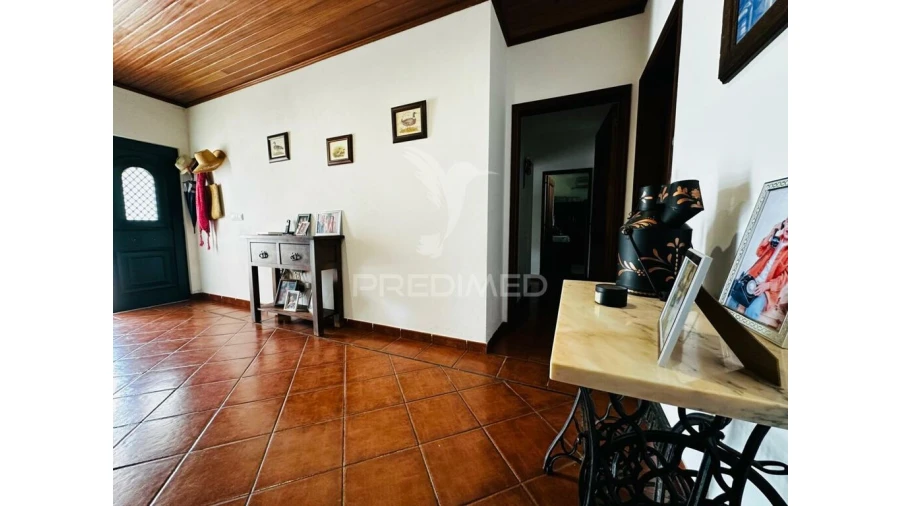 Quinta T3 para Venda em Assunção, Ajuda, Salvador e Santo Ildefonso Foto 4