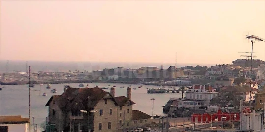 Apartamento T4 para Arrendamento em Cascais e Estoril