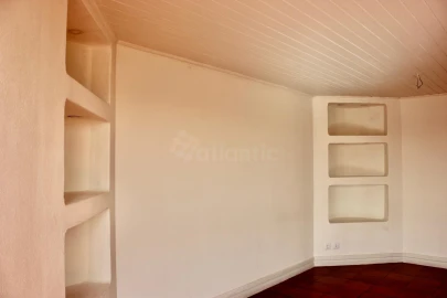 Apartamento T4 para Arrendamento em Cascais e Estoril