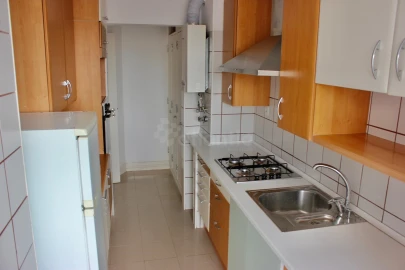 Apartamento T4 para Arrendamento em Cascais e Estoril