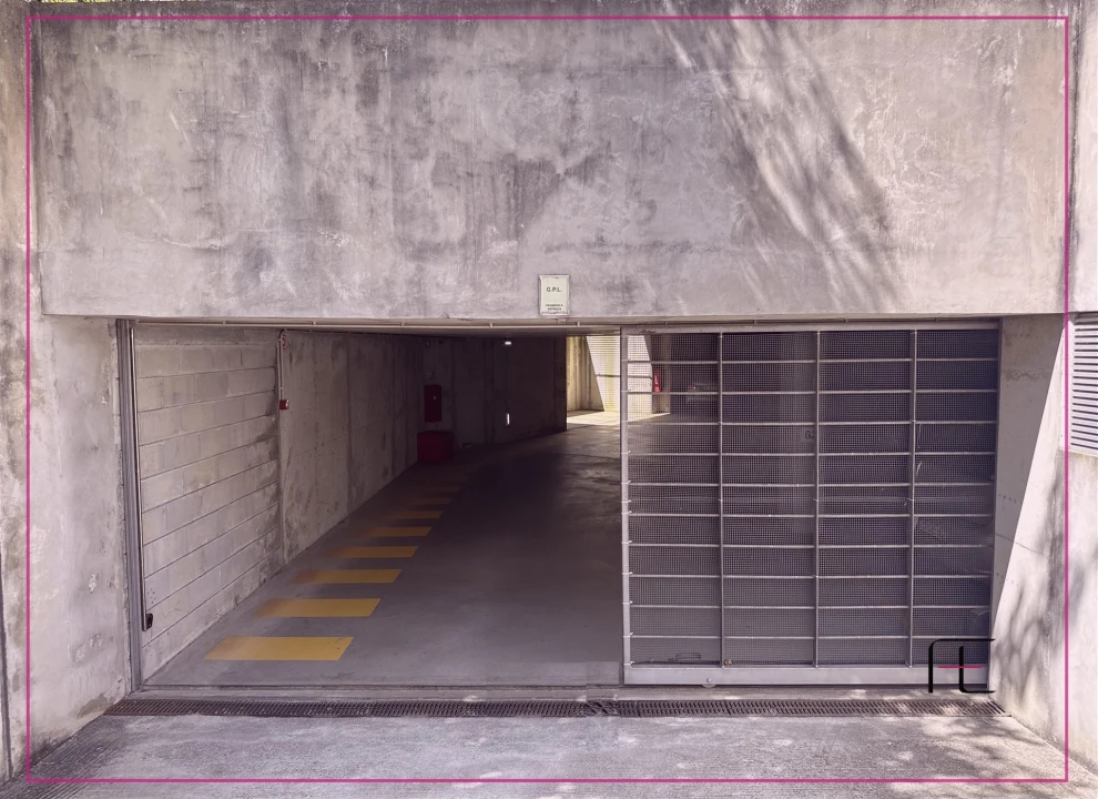 Loja para Arrendamento em Lordelo do Ouro e Massarelos Foto 18