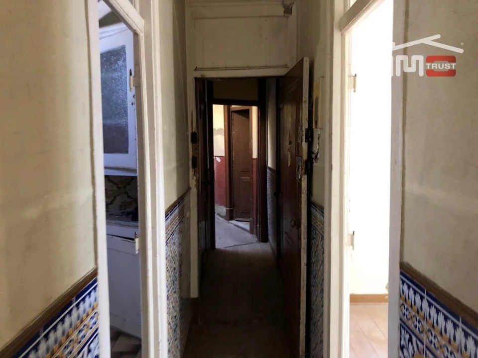 Prédio para Venda em Santa Maria Maior Foto 9