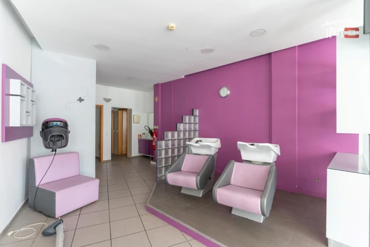 Loja para Venda em Marinha Grande