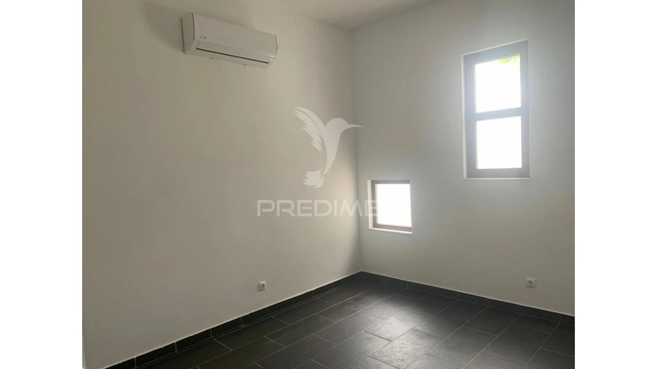 Escritório para Arrendamento em Malagueira e Horta das Figueiras Foto 3