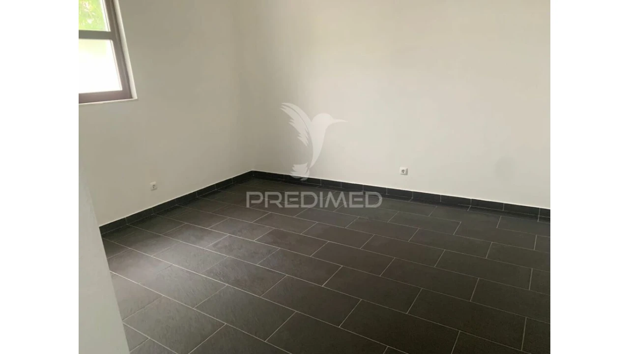 Escritório para Arrendamento em Malagueira e Horta das Figueiras Foto 2