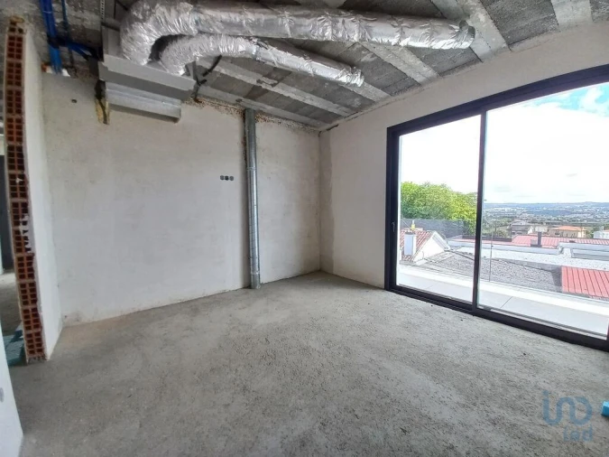 Moradia T3 para Venda em Abade de Neiva Foto 10