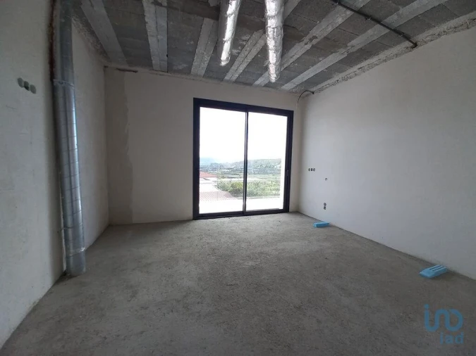 Moradia T3 para Venda em Abade de Neiva Foto 9