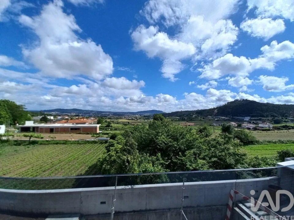 Moradia T3 para Venda em Abade de Neiva Foto 19