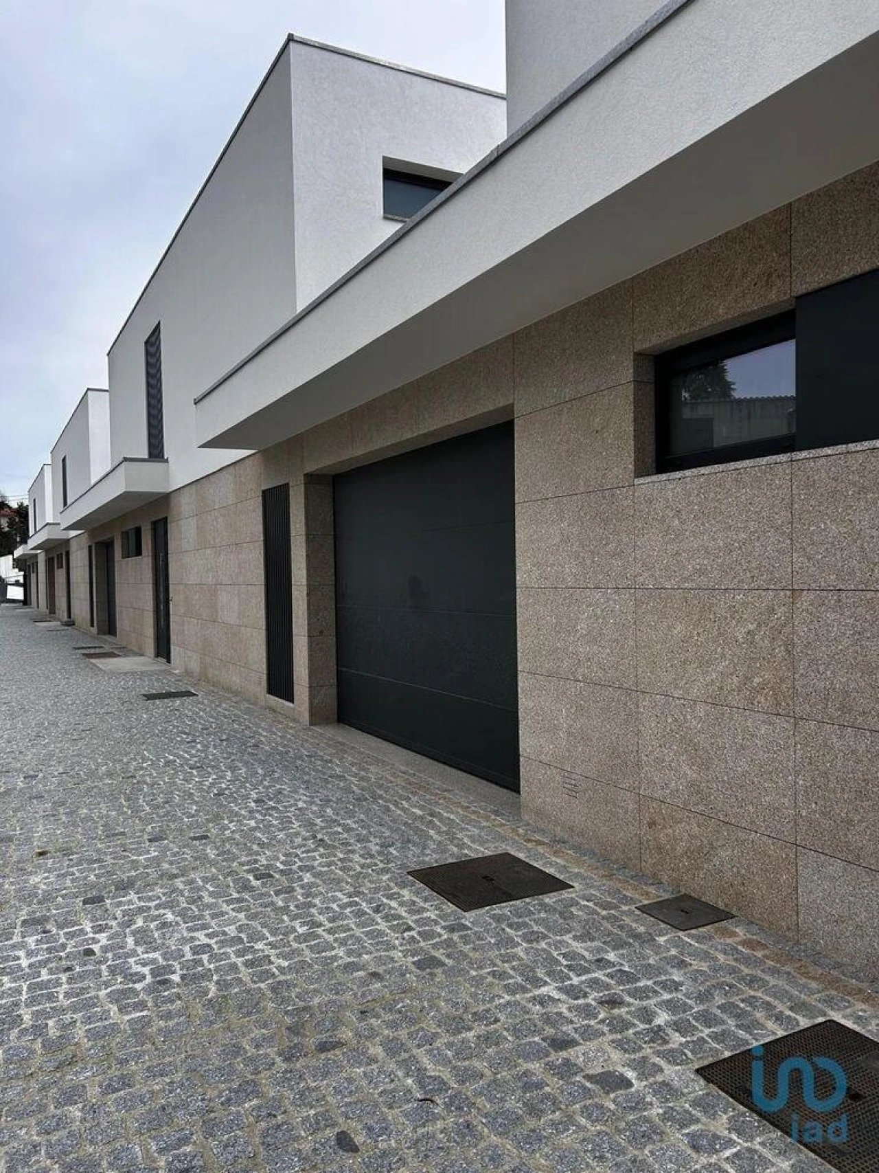 Moradia T3 para Venda em Abade de Neiva Foto 2