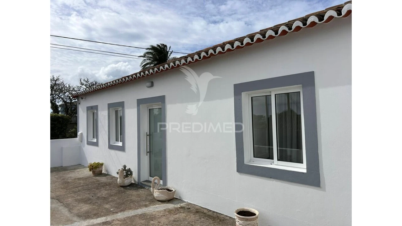 Moradia T5 para Venda em São Bartolomeu de Regatos Foto 6