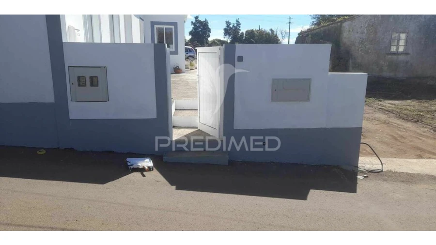 Moradia T5 para Venda em São Bartolomeu de Regatos Foto 5