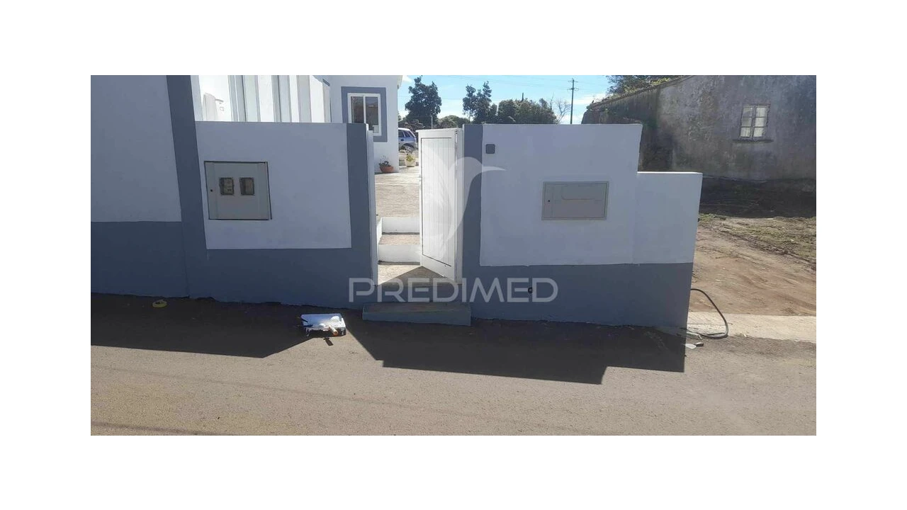 Moradia T5 para Venda em São Bartolomeu de Regatos Foto 5