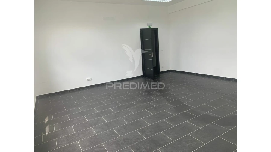 Escritório para Arrendamento em Malagueira e Horta das Figueiras Foto 1