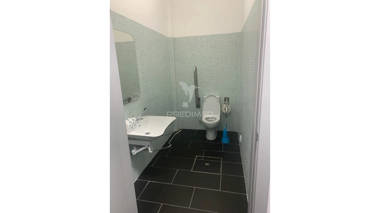 Escritório para Arrendamento em Malagueira e Horta das Figueiras Foto 12