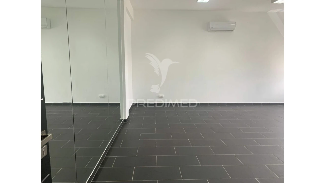 Escritório para Arrendamento em Malagueira e Horta das Figueiras Foto 3