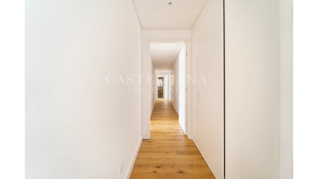 Apartamento T3 para Venda em Canidelo Foto 9