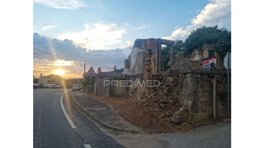 Moradia T3 para Venda em Condeixa-A-Velha e Condeixa-A-Nova Foto 3