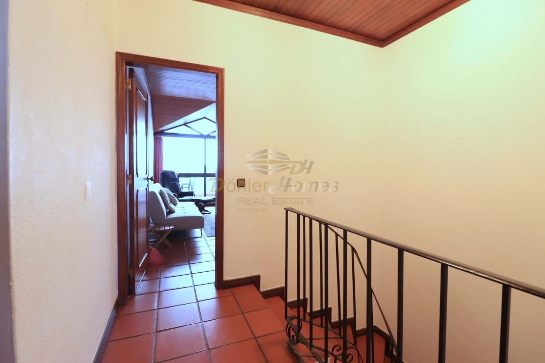 Apartamento T4 para Venda em Carcavelos e Parede Foto 25