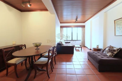 Apartamento T4 para Venda em Carcavelos e Parede
