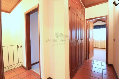 Apartamento T4 para Venda em Carcavelos e Parede