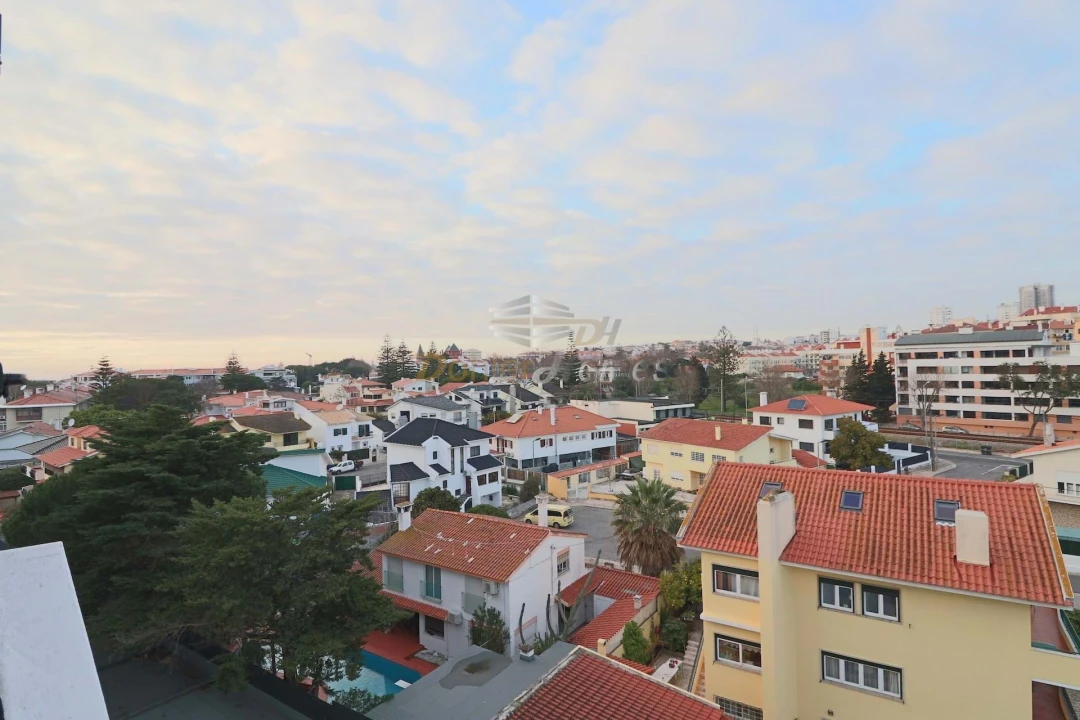 Apartamento T4 para Venda em Carcavelos e Parede Foto 39