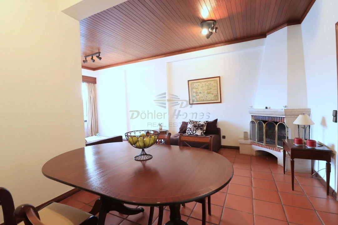 Apartamento T4 para Venda em Carcavelos e Parede Foto 17