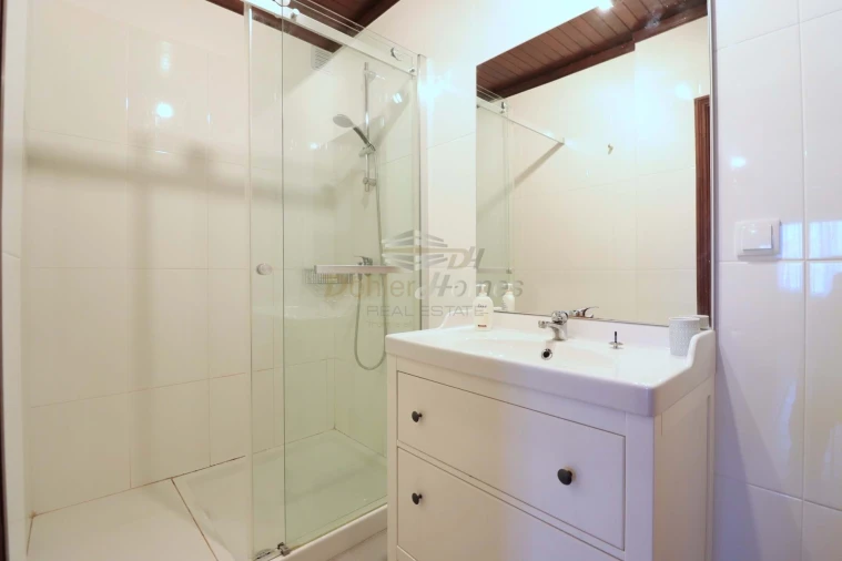 Apartamento T4 para Venda em Carcavelos e Parede Foto 32