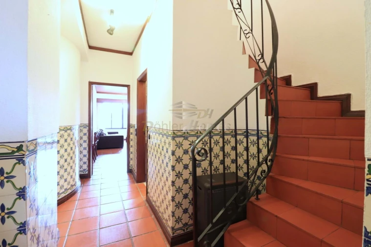 Apartamento T4 para Venda em Carcavelos e Parede Foto 13