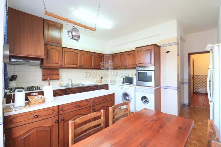 Apartamento T4 para Venda em Carcavelos e Parede Foto 7