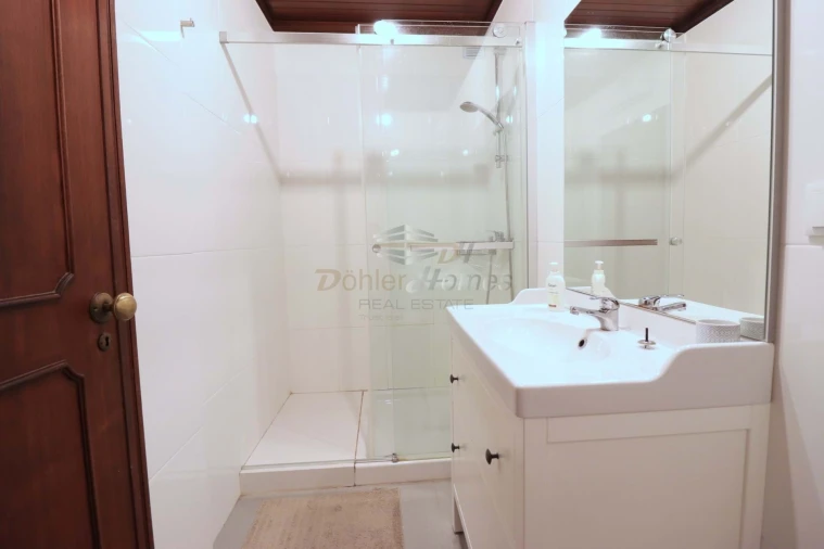 Apartamento T4 para Venda em Carcavelos e Parede Foto 33