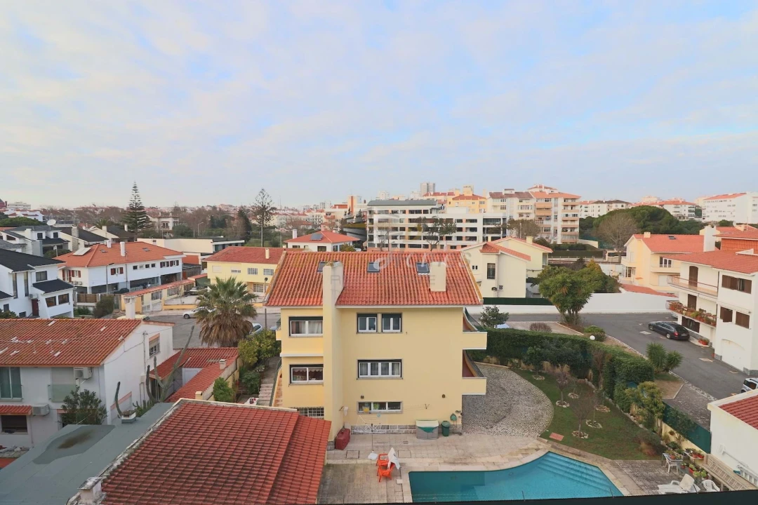 Apartamento T4 para Venda em Carcavelos e Parede Foto 8