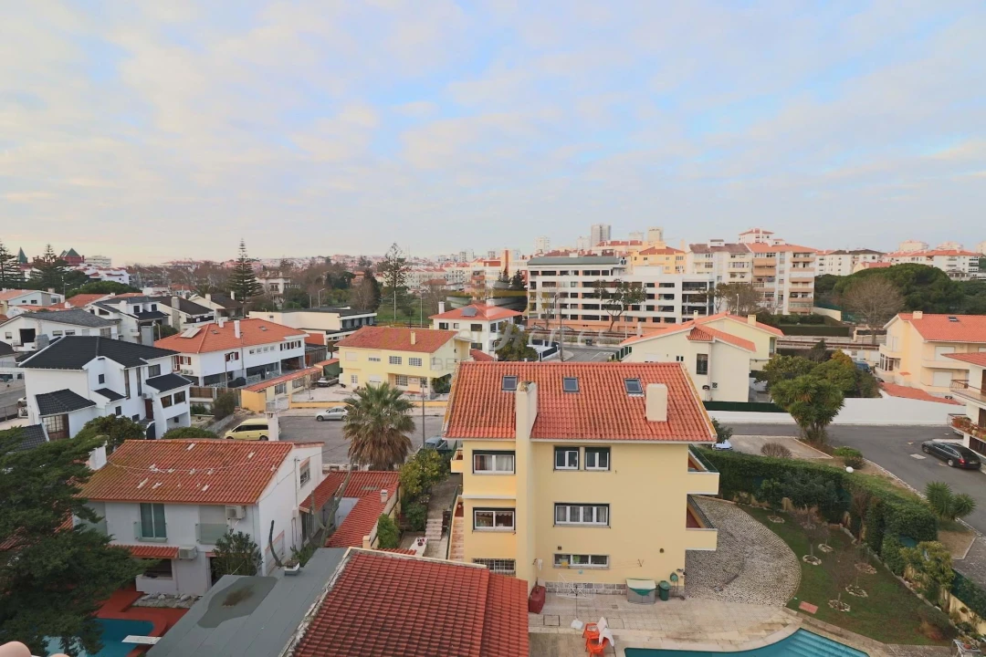 Apartamento T4 para Venda em Carcavelos e Parede Foto 23