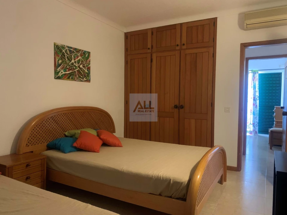 Apartamento T2 para Venda em Vila do Bispo e Raposeira Foto 64