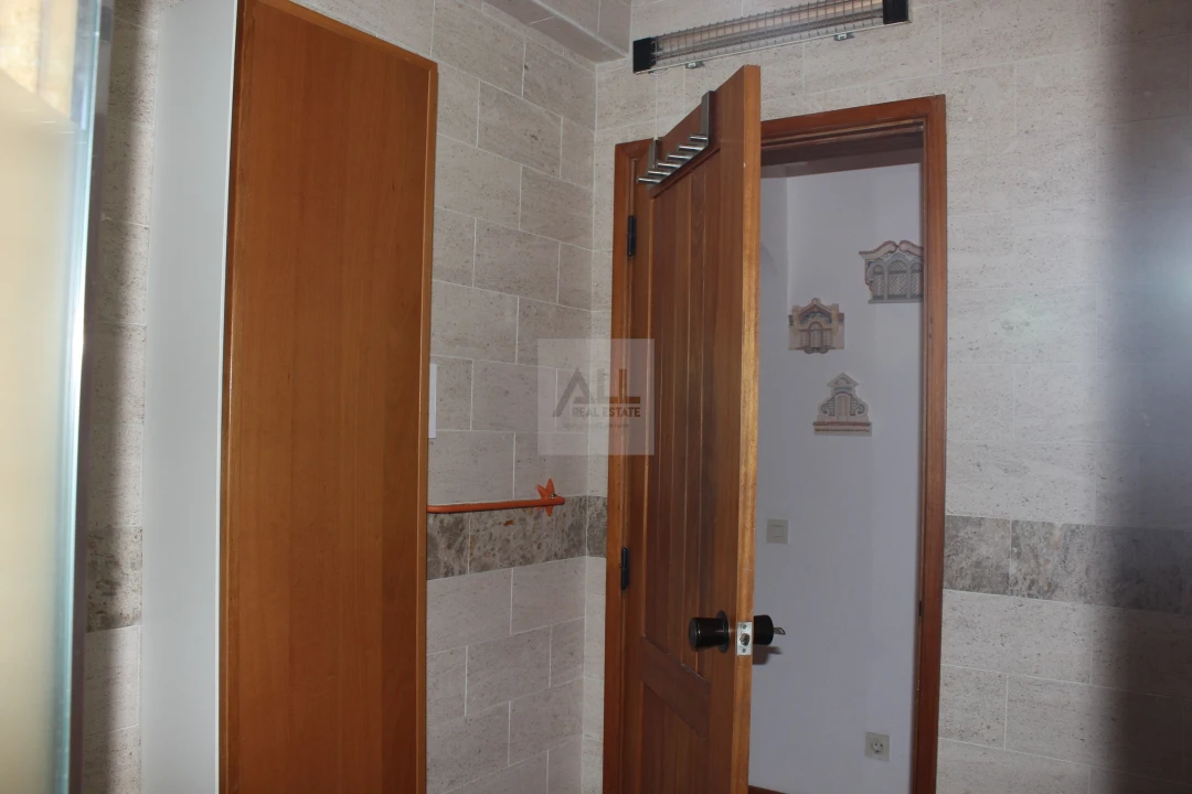 Apartamento T2 para Venda em Vila do Bispo e Raposeira Foto 27
