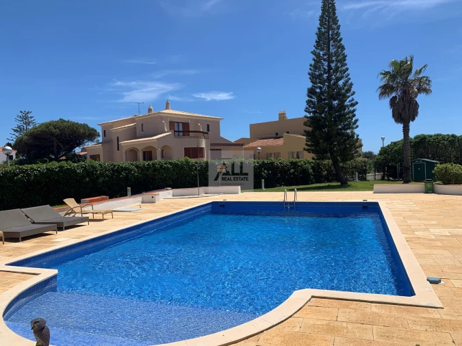 Apartamento T2 para Venda em Vila do Bispo e Raposeira Foto 81