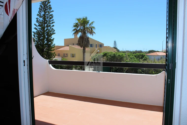 Apartamento T2 para Venda em Vila do Bispo e Raposeira Foto 23