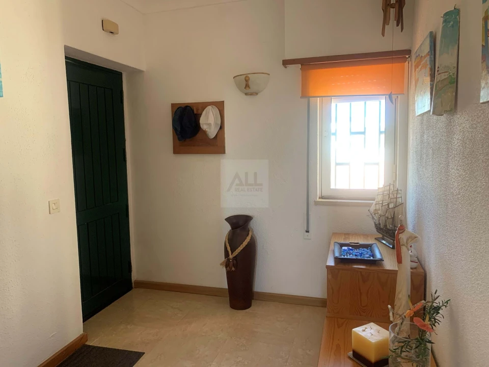 Apartamento T2 para Venda em Vila do Bispo e Raposeira Foto 3
