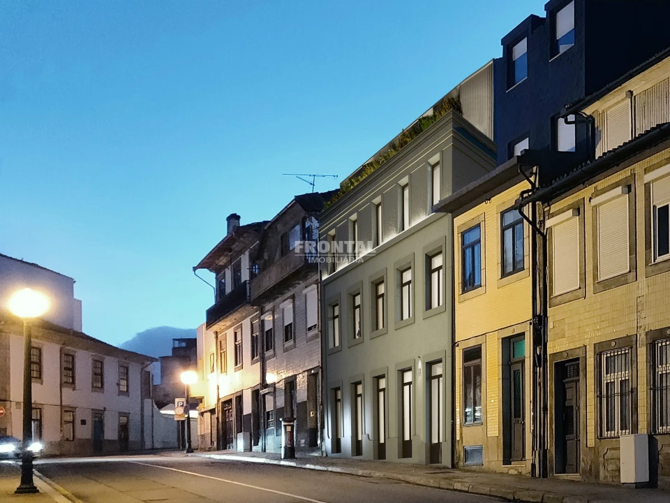 Apartamento T2 para Venda em Cedofeita, Santo Ildefonso, Sé, Miragaia, São Nicolau e Vitória Foto 11
