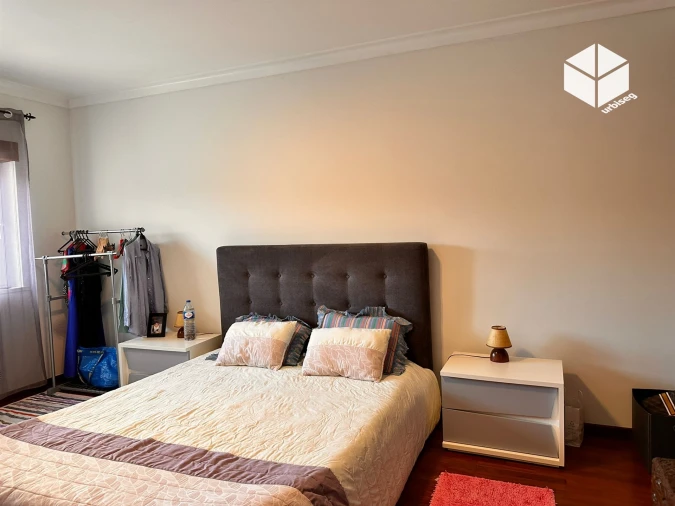 Moradia T4 para Venda em Tavarede Foto 36