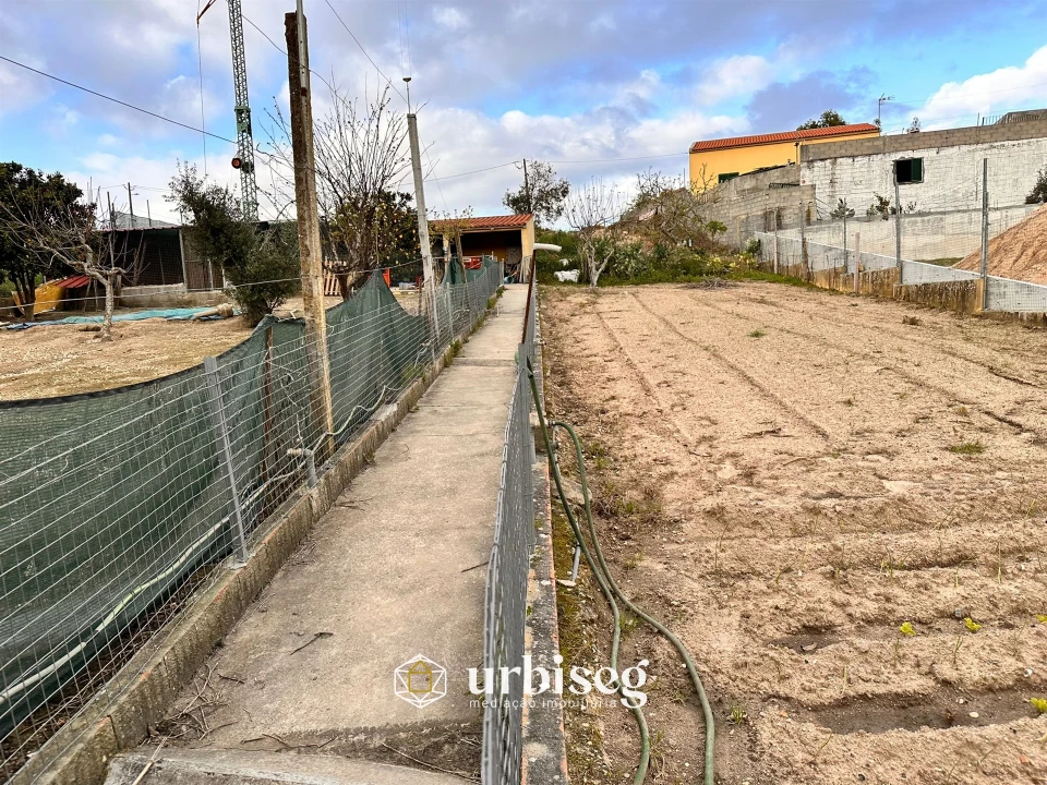 Moradia T4 para Venda em Tavarede Foto 51