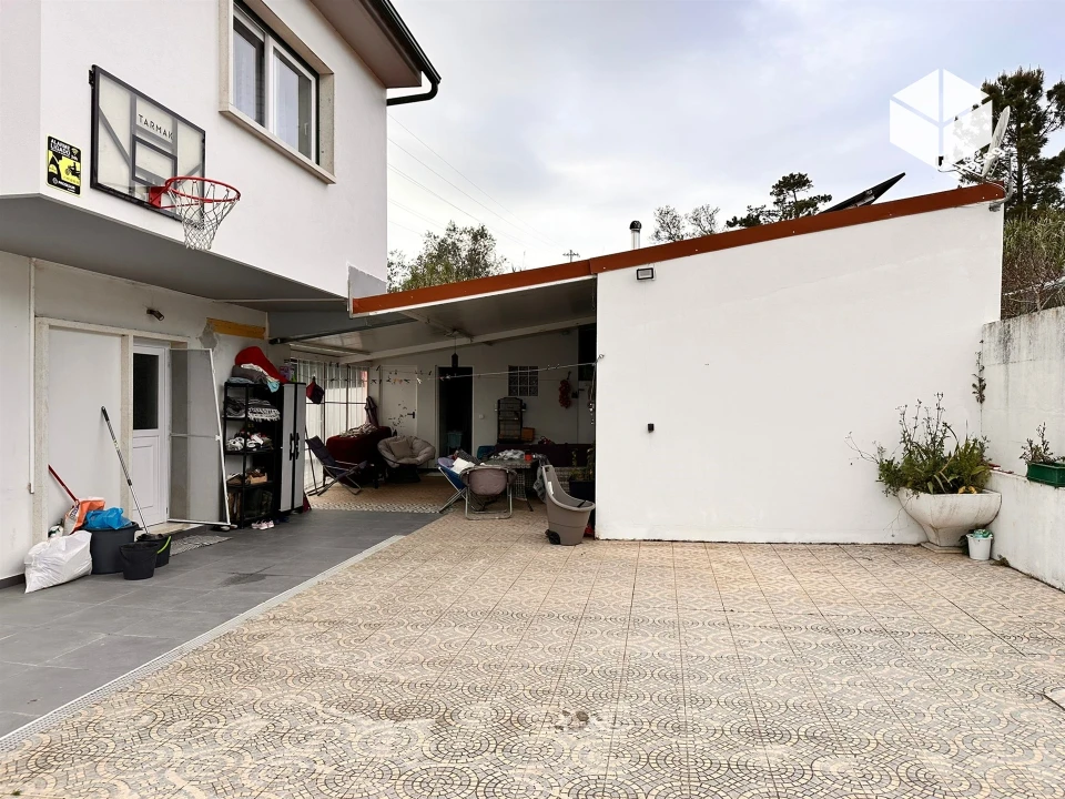 Moradia T4 para Venda em Tavarede Foto 47