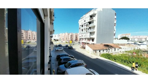 Apartamento T1 para Venda em Nossa Senhora do Pópulo, Coto e São Gregório