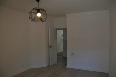 Apartamento T1 para Venda em Nossa Senhora do Pópulo, Coto e São Gregório
